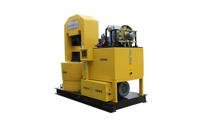 2000吨钢丝绳压套机